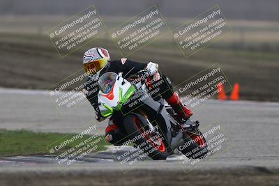 media/Nov-29-2025-TrackDaz (Sat) [[10ae2d9bce]]/B Group/Session 3 (Outside Grapevine)/